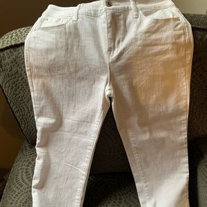 Kensie You Look Pretty Skinny Jeans